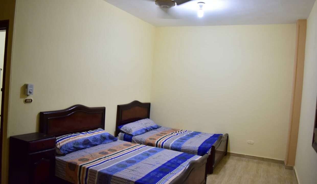 c7a09943-c832-4453-a239-5c048adc64df